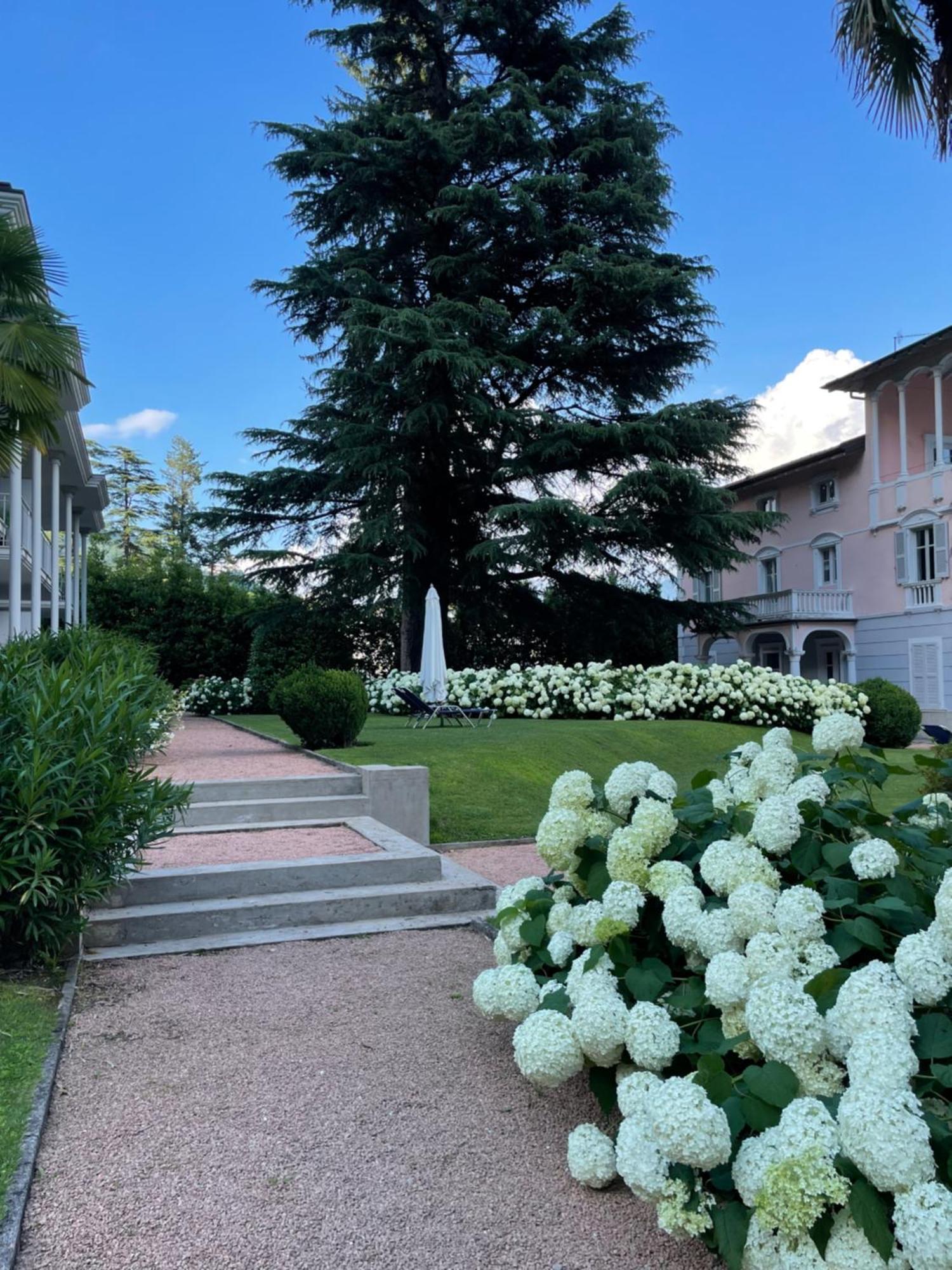 Ville Lago Lugano Porto Ceresio Exterior foto